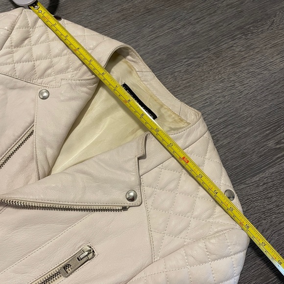 Balenciaga White Lamb Leather Biker Quilted Zip Jacket Celebrity Style EUC 38 - Picture 13 of 16